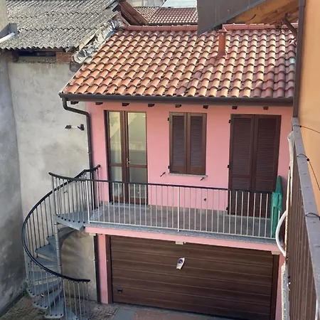 Court Vendégház Galliate